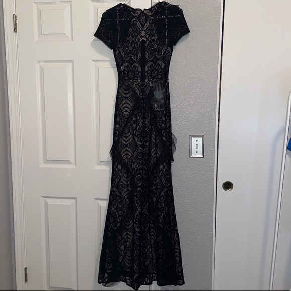 BCBGMAXAZRIA Black Lace Dress w Ruffles - Picture 3 of 16